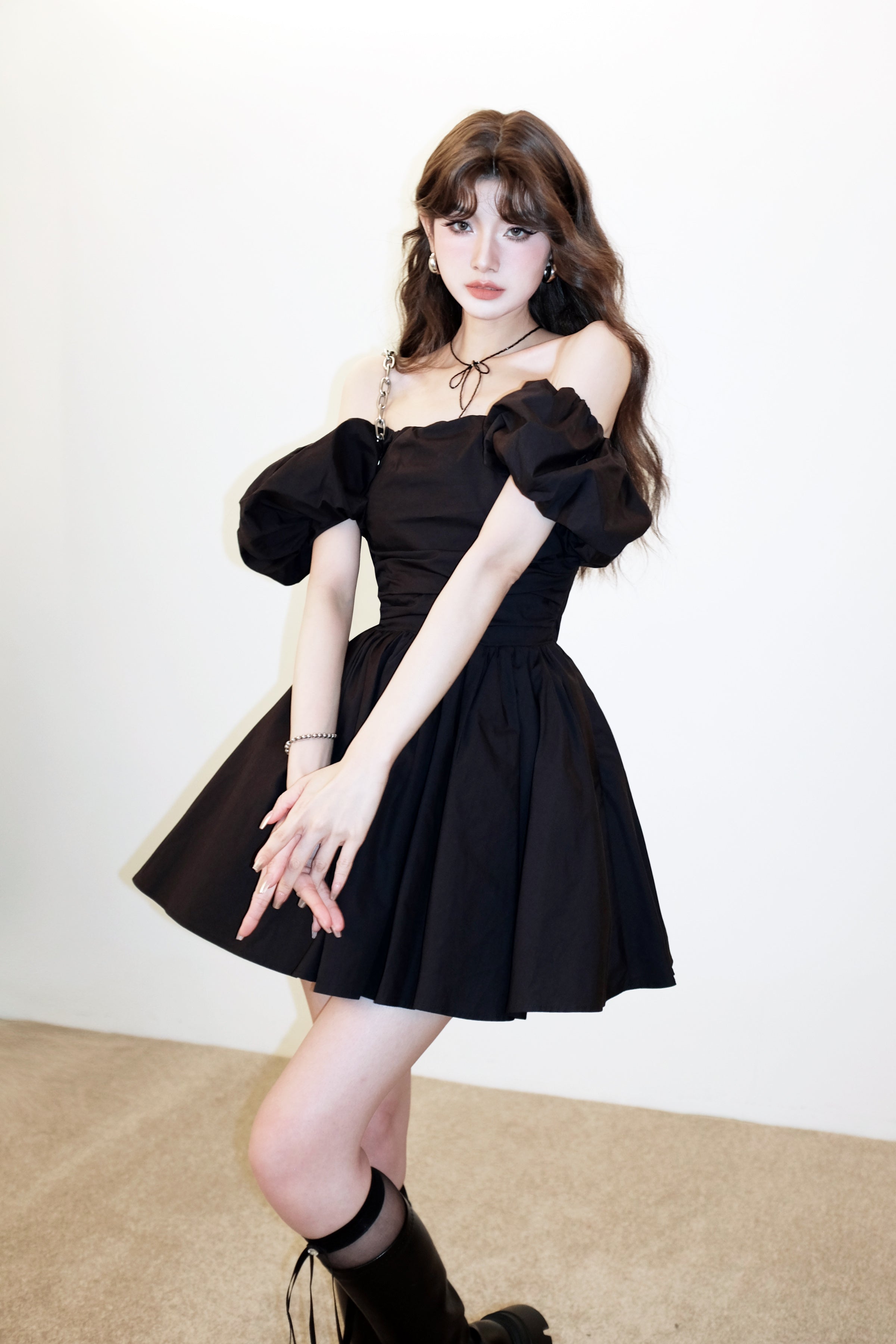 off shoulder elegant one-pice DL1328