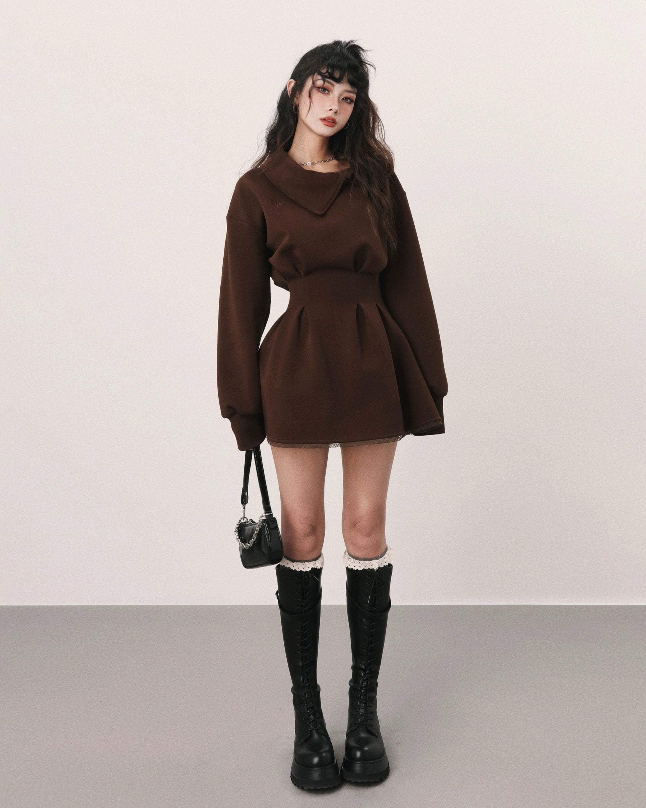 stylish cut one-piece DL1297