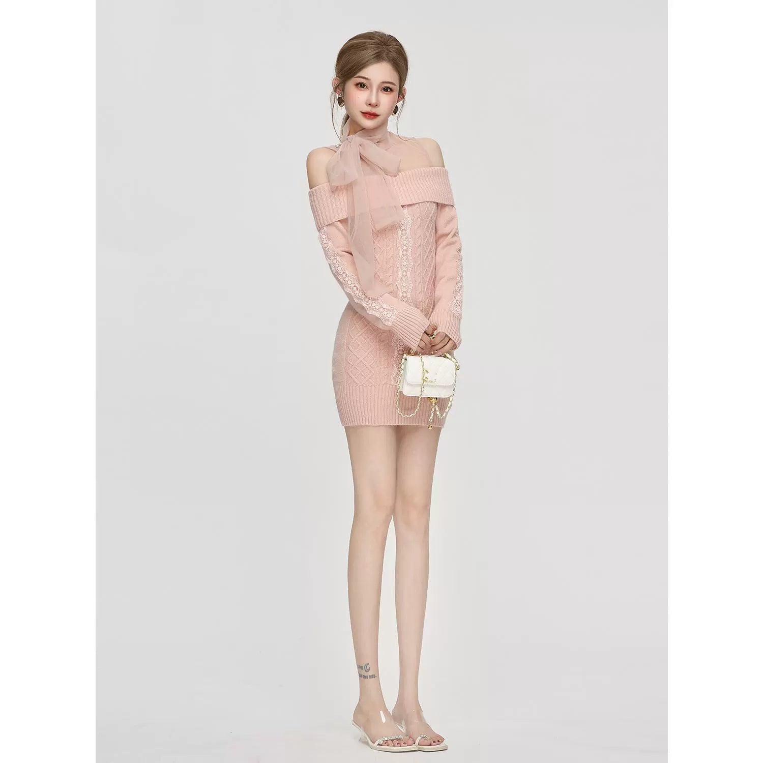 frill race pink one-piece DL1221