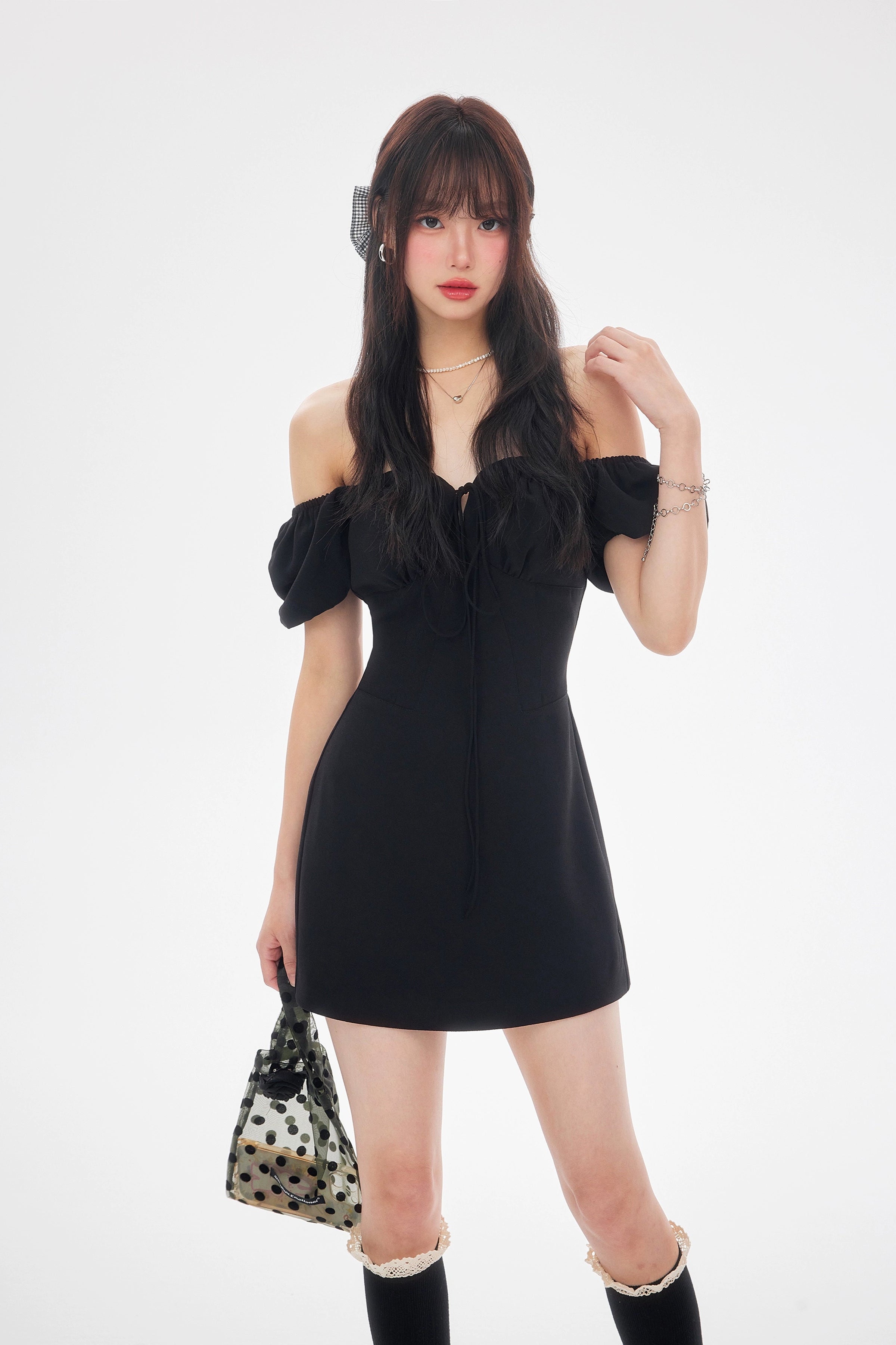 black puff sleeve one-piece DL1410