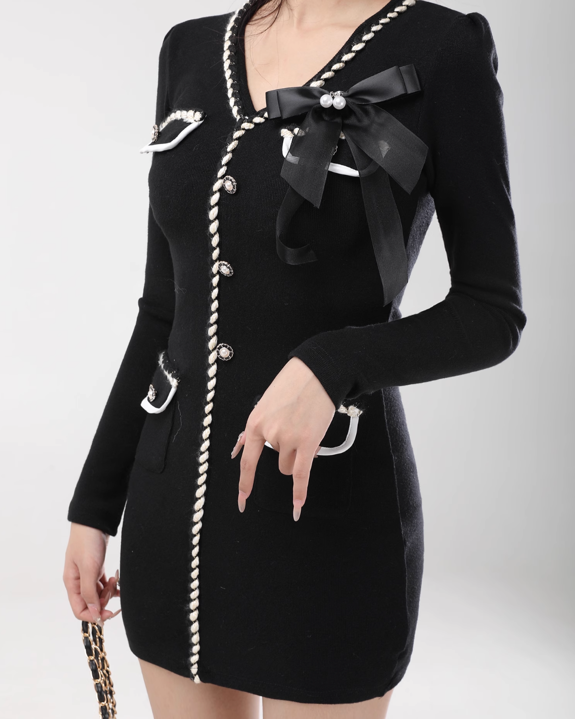 line classic black one-piece DL1293