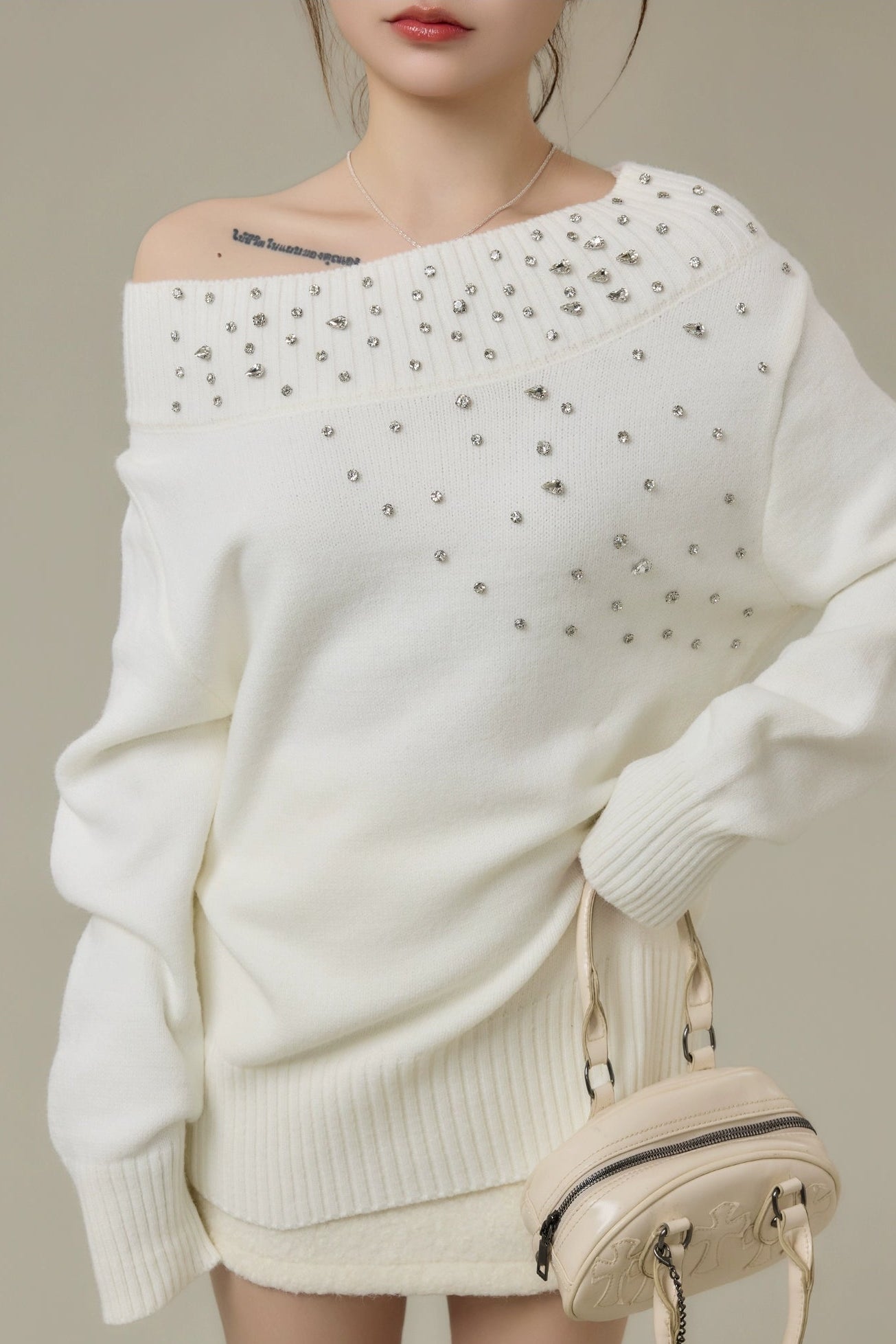 crystal embellish off-shoulder knit DL1498