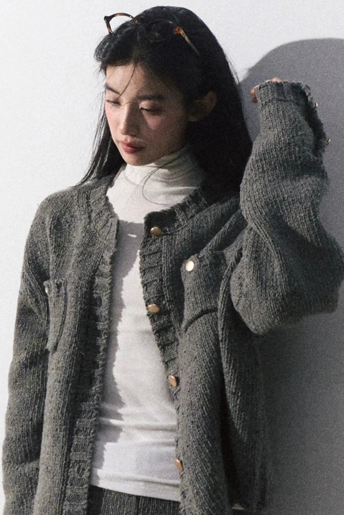 round gray Knit cardigan DL10034