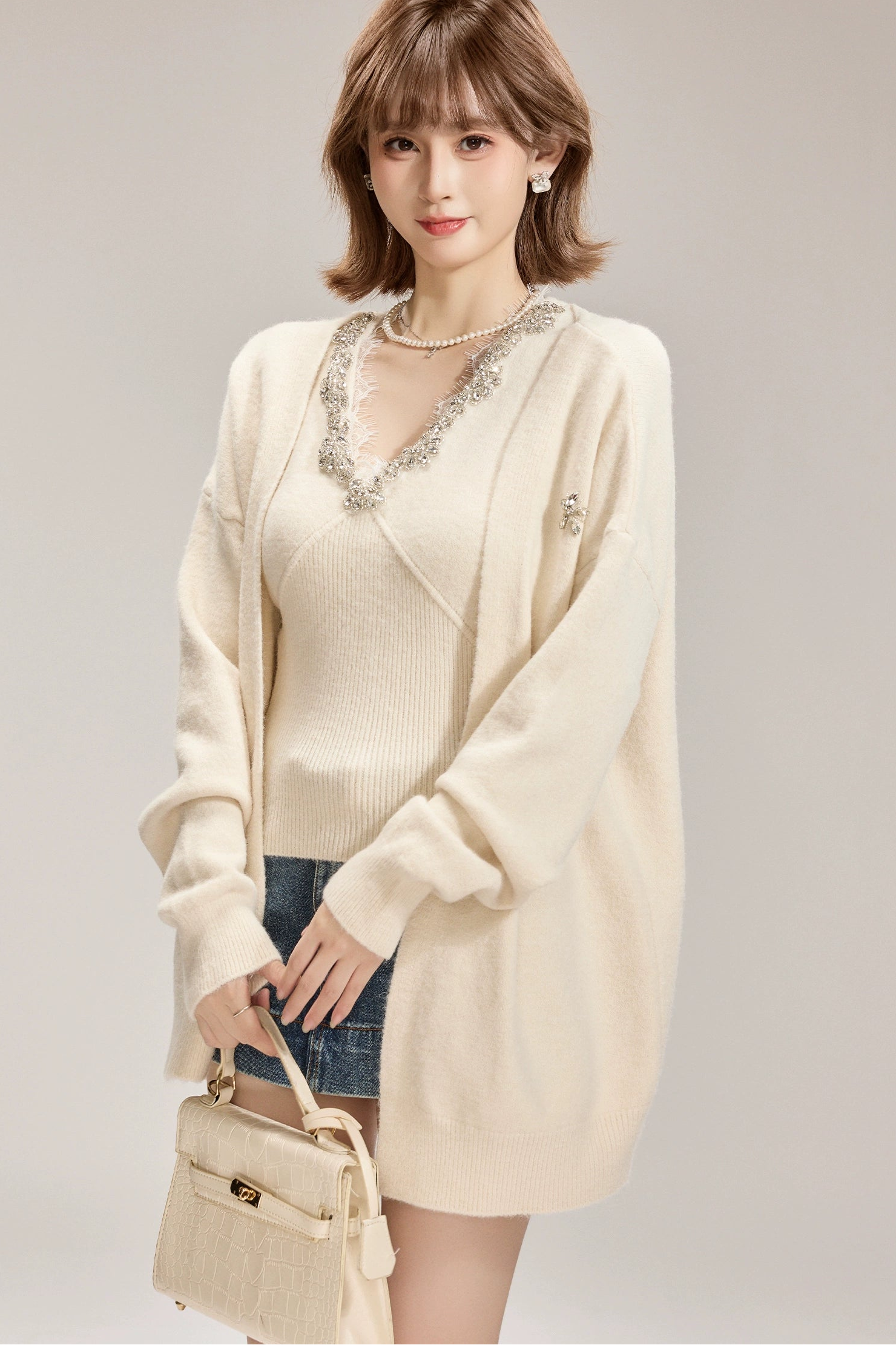 beaded v-neck knit set DL1470