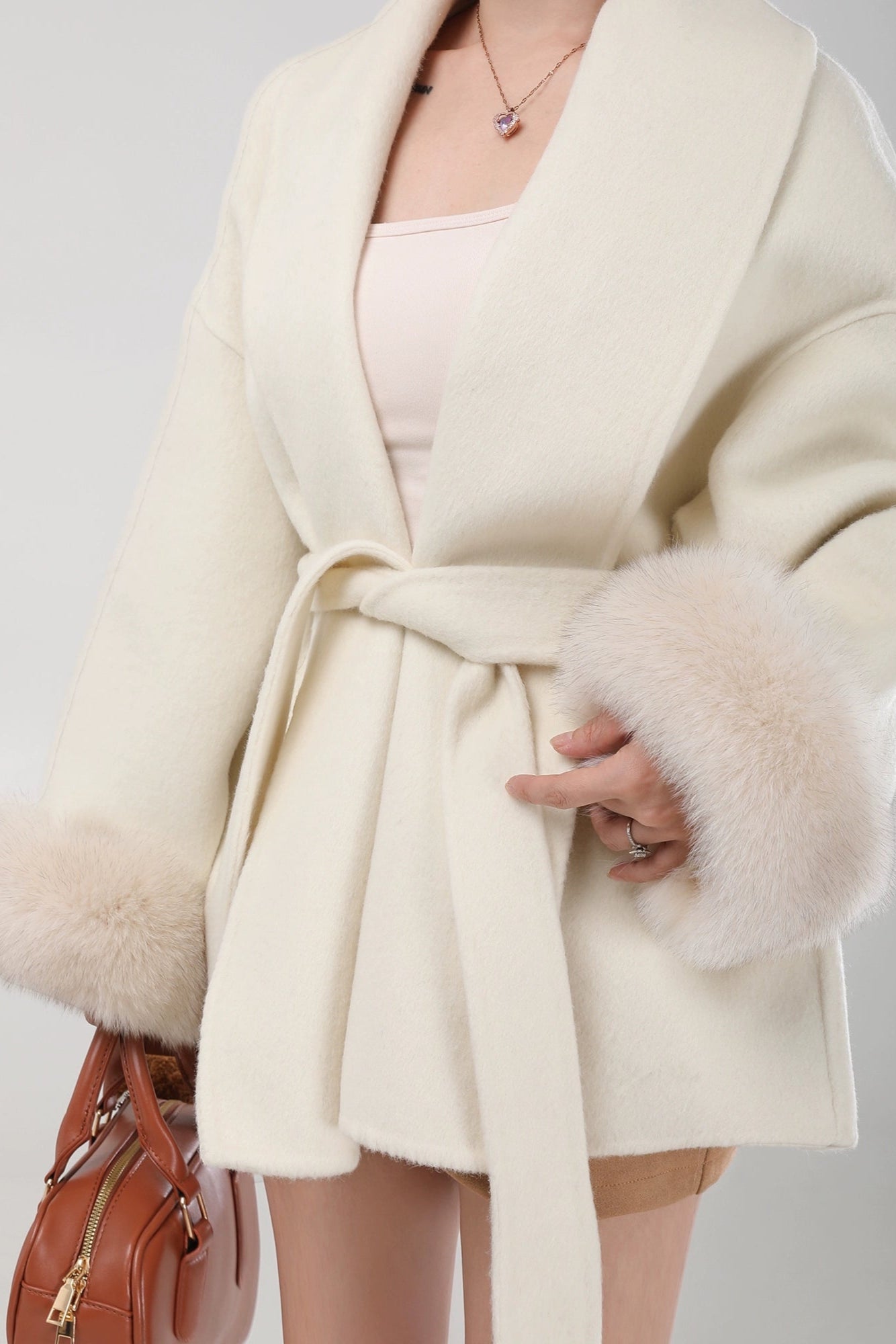 elegant belted fur sleeve jacket DL1425