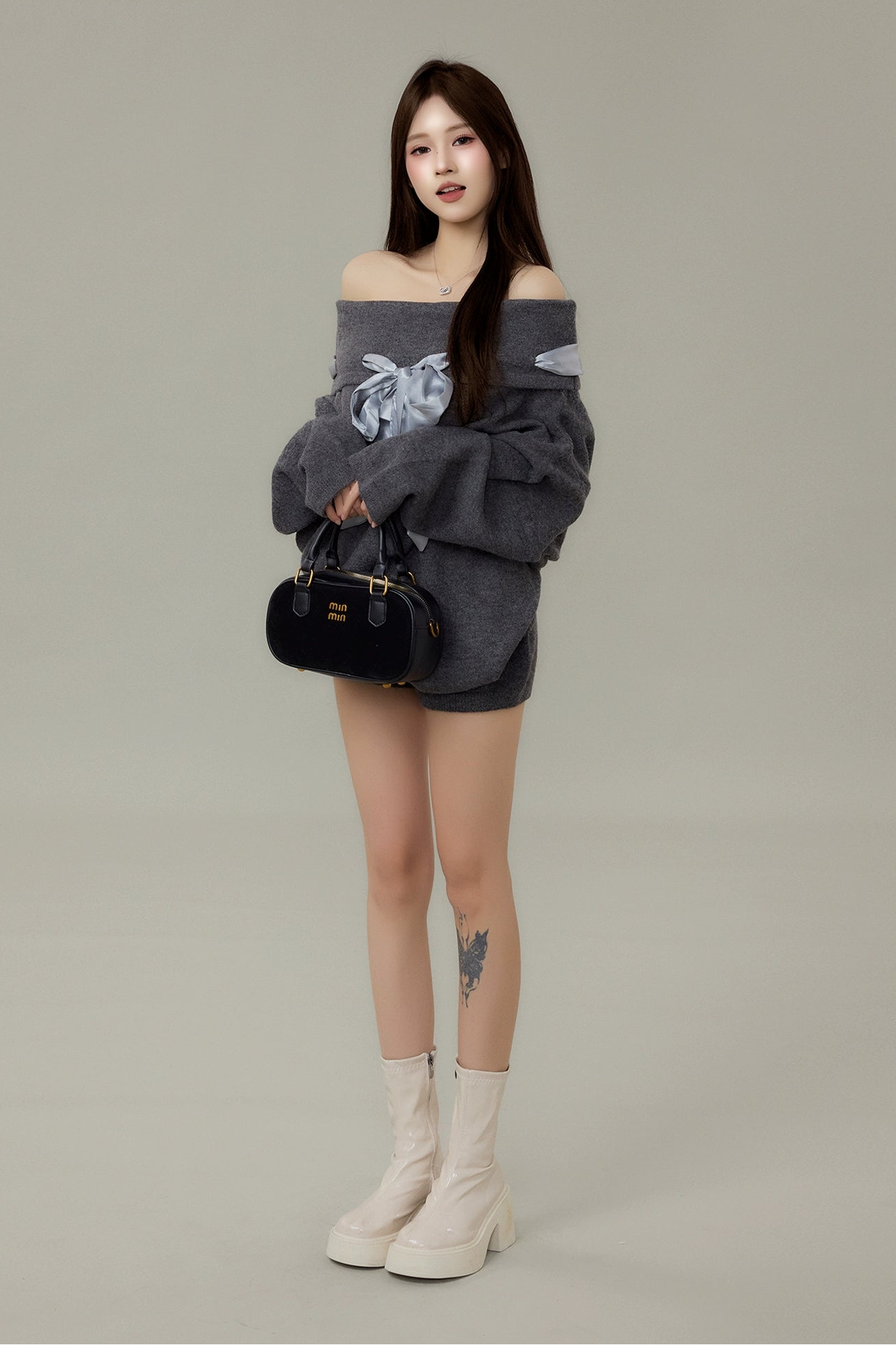 satin ribbon off-shoulder knit set DL1489