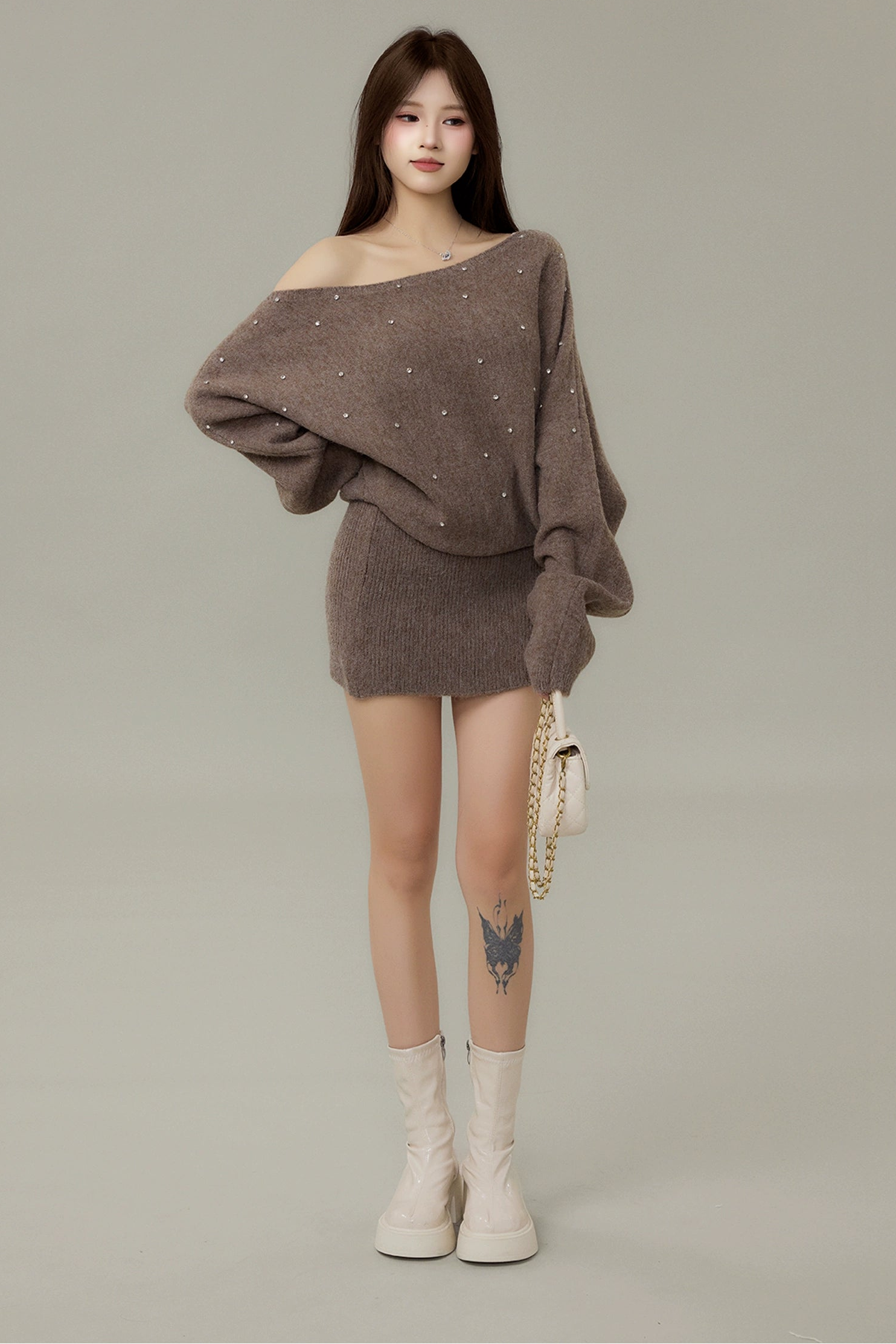 pearl glow off-shoulder knit one-piece DL1488