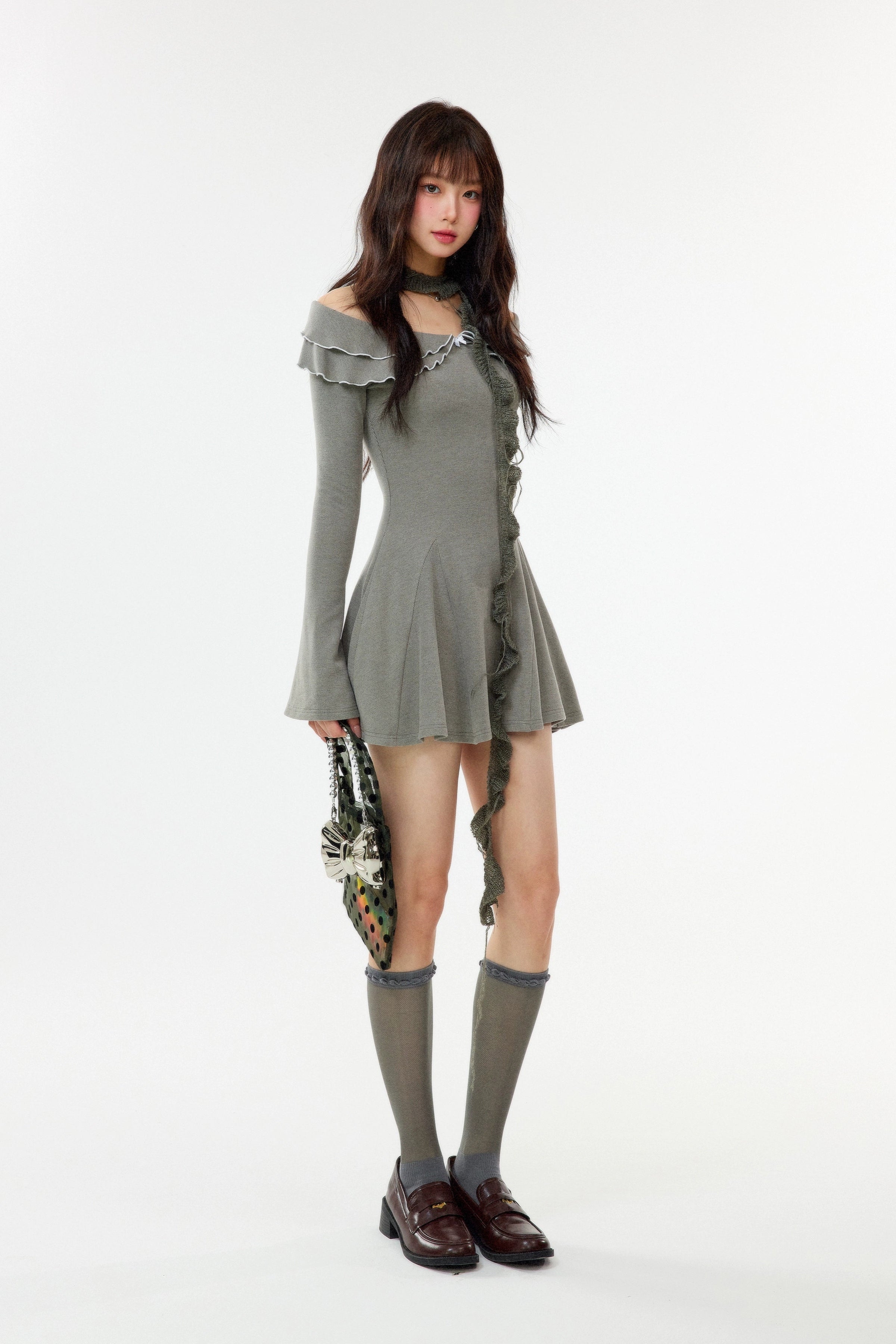 ruffle collar ribbon one-piece DL1452